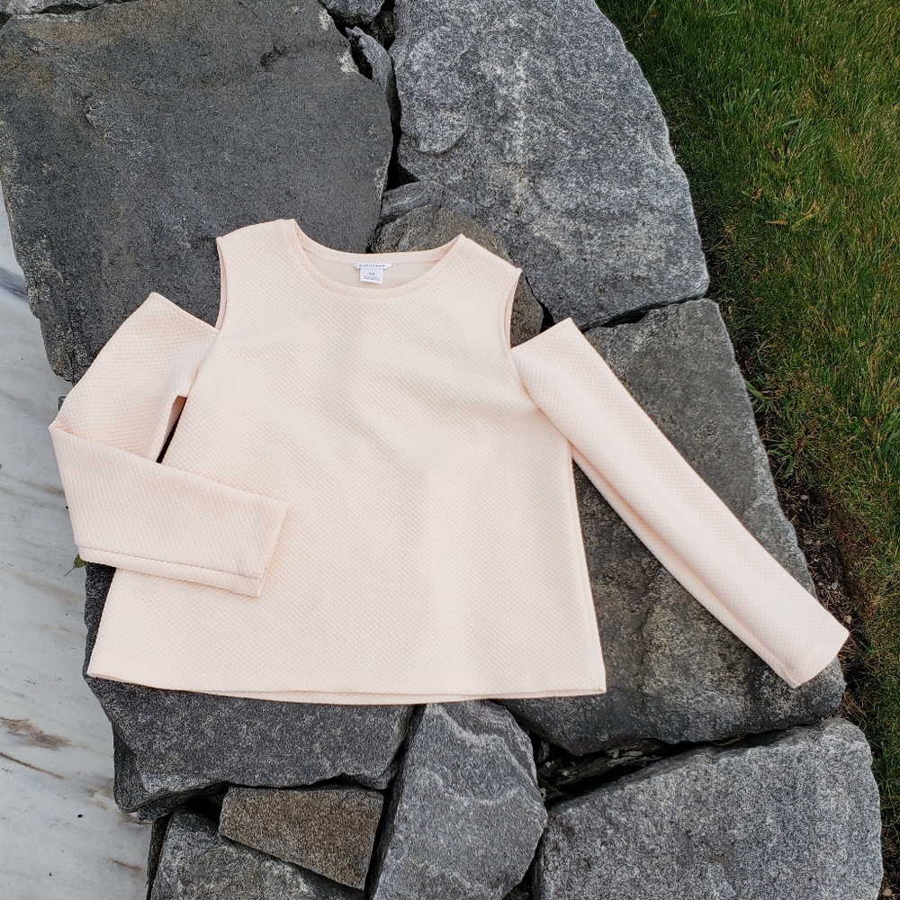 cold shoulder top
